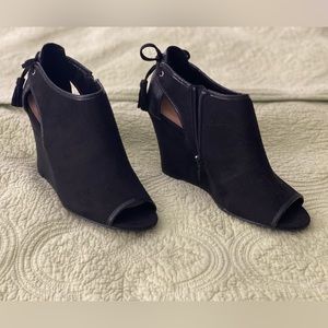 Chinese Laundry black suede peep toe booties